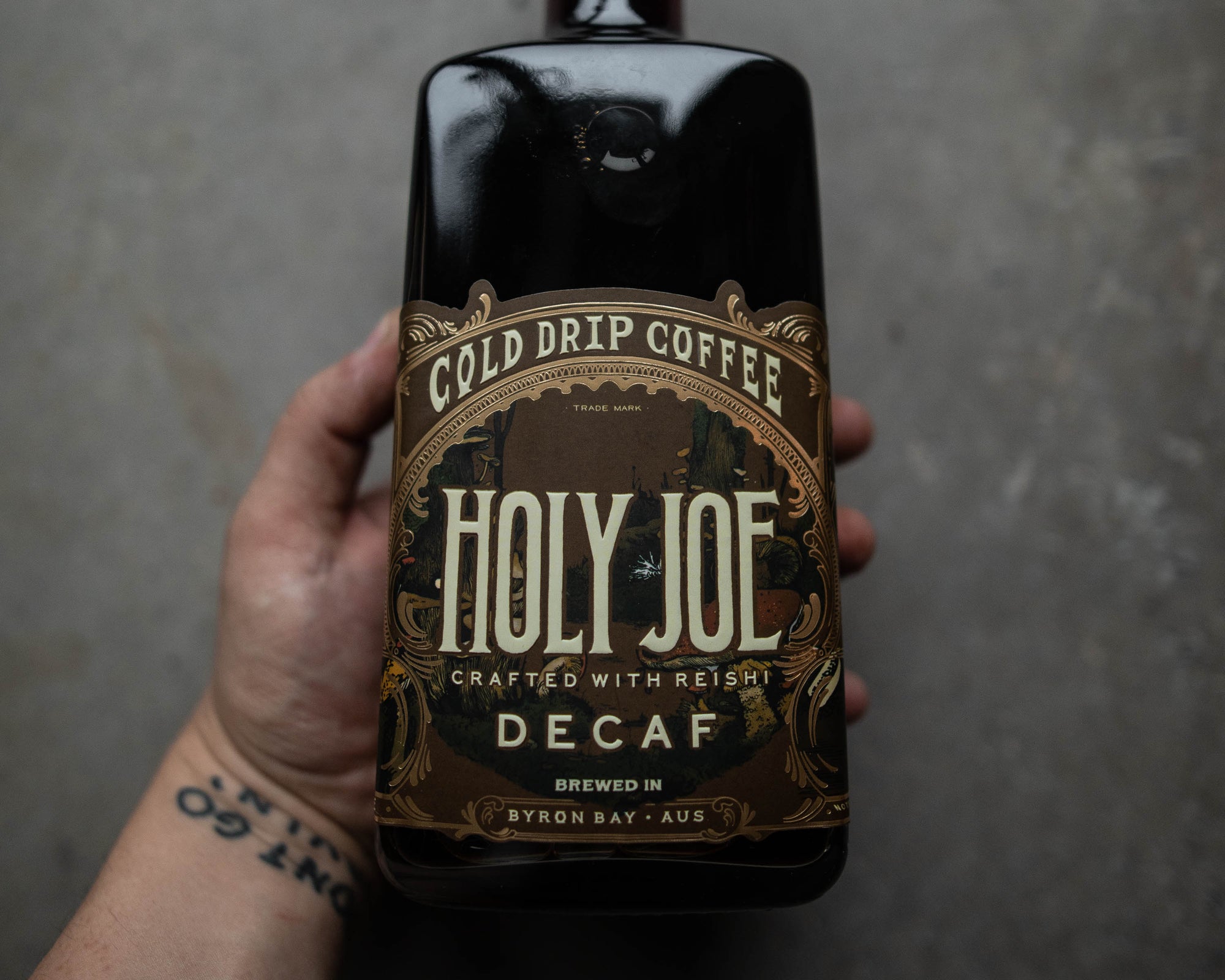 A full-flavoured latte, made with Holy Joe Decaf